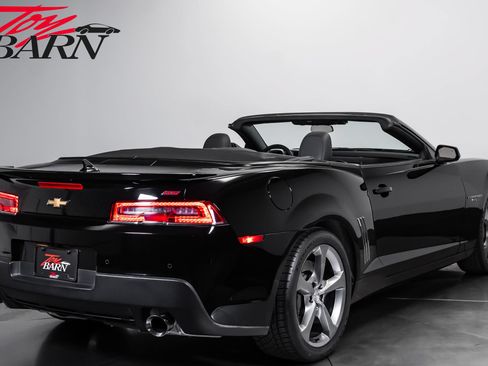 Used 2014 Chevrolet Camaro SS w/ RS Package RWD image 5