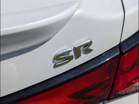 Used 2021 Nissan Sentra SR image 8