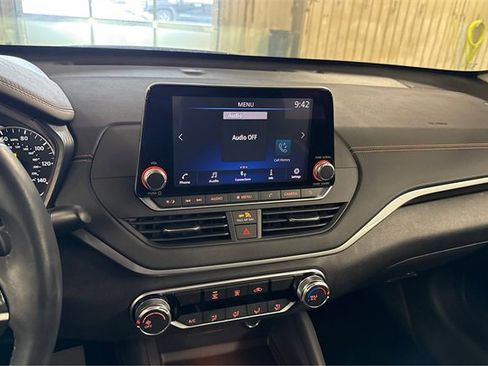 Used 2020 Nissan Altima 2.5 SR image 13