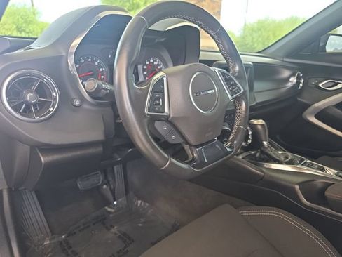Used 2020 Chevrolet Camaro LT RWD image 10