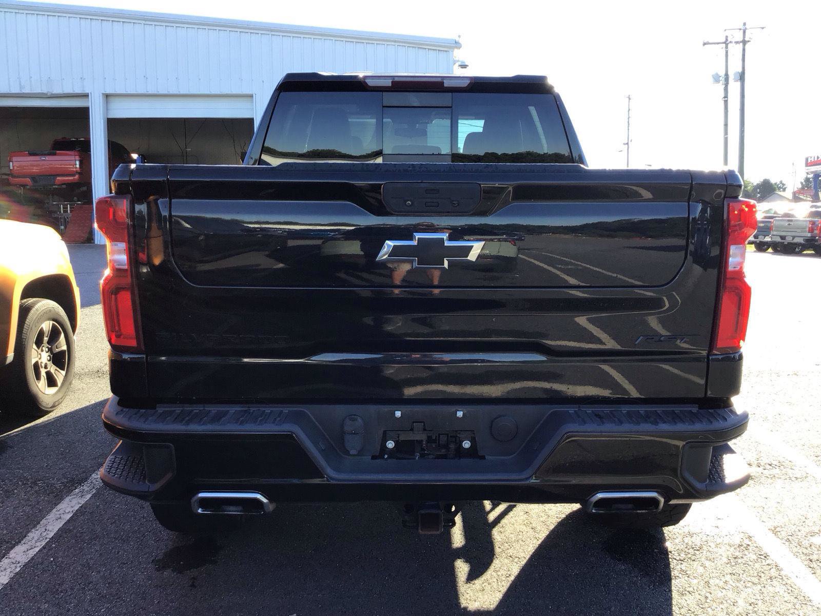 Used 2021 Chevrolet Silverado 1500 RST w/ All Star Edition Plus AWD/4WD image 3