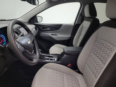 Used 2024 Chevrolet Equinox LS w/ LS Convenience Package image 17