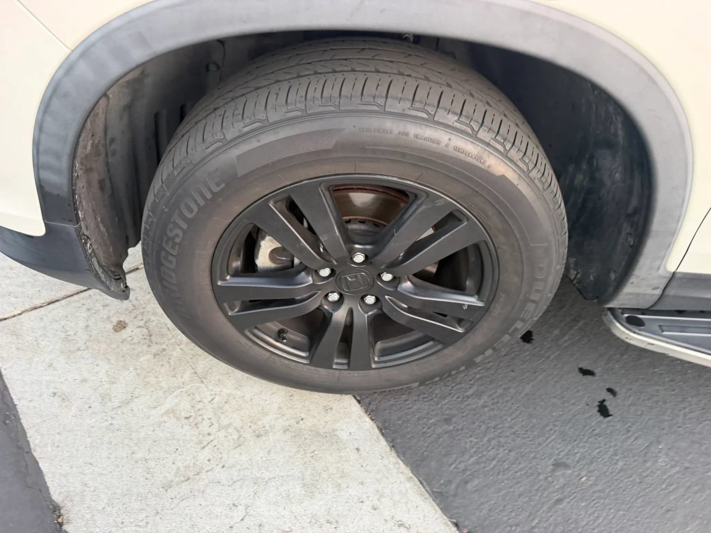 Used 2018 Honda Pilot LX image 30