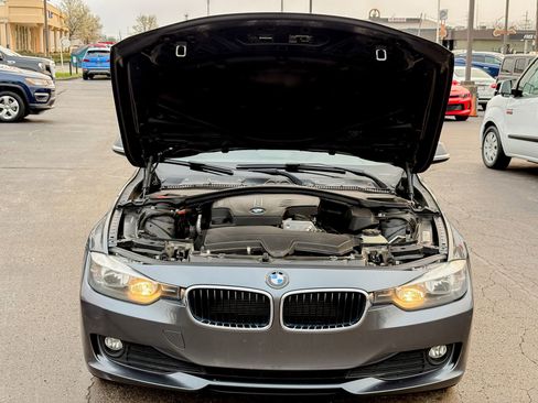Used 2014 BMW 320i xDrive Sedan image 30