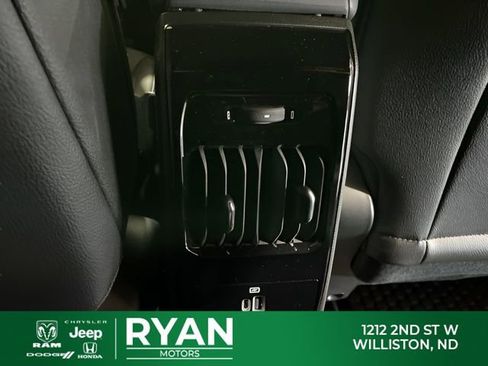 Used 2026 Jeep Compass Trailhawk AWD/4WD image 50