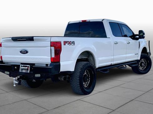 Used 2019 Ford F350 Lariat w/ Lariat Ultimate Package image 13