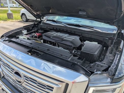 Used 2023 Nissan Titan Platinum Reserve w/ Moonroof Package RWD image 41