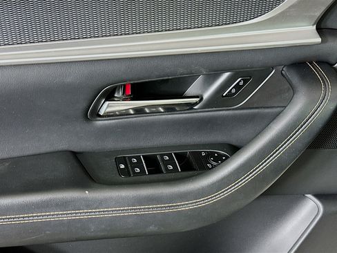 Used 2024 MAZDA CX-90 3.3 Turbo w/ Preferred Plus image 15