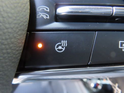 New 2026 Chevrolet Traverse LT w/ Driver Confidence Package image 9