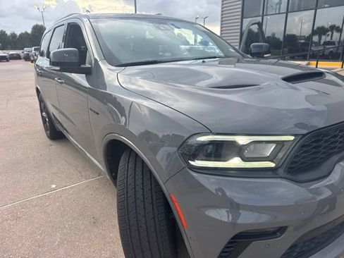 Used 2023 Dodge Durango R/T AWD/4WD image 4