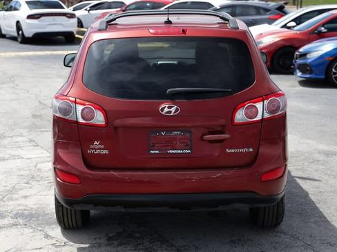 Used 2010 Hyundai Santa Fe GLS FWD image 12