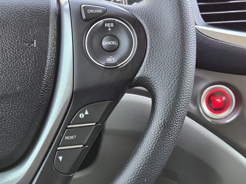 Used 2017 Honda Pilot EX image 26