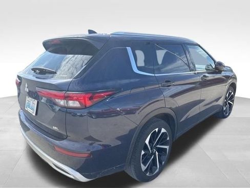 Used 2024 Mitsubishi Outlander SEL AWD/4WD image 4