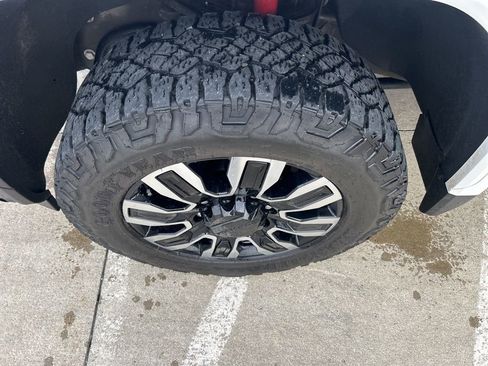 Used 2024 GMC Sierra 3500 Denali Ultimate image 30