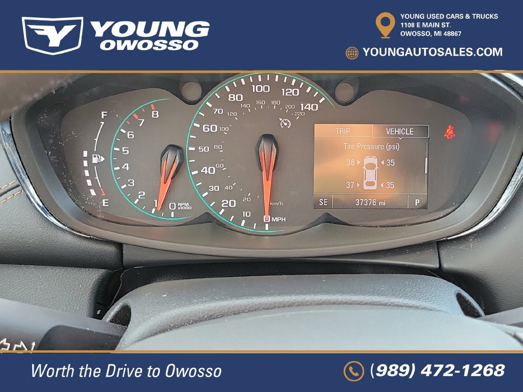 Used 2022 Chevrolet Trax LT w/ LT Convenience Package AWD/4WD image 15