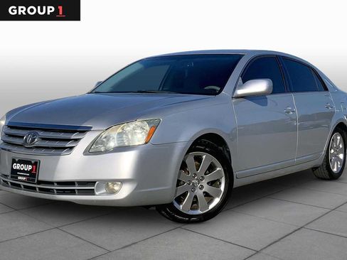 Used 2006 Toyota Avalon XLS FWD image 1