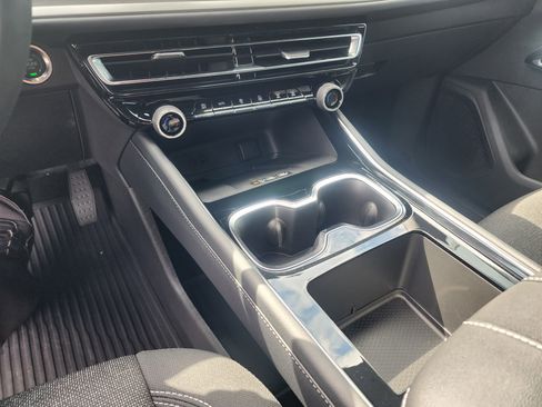 New 2025 Chevrolet Traverse LT w/ Driver Confidence Package image 35