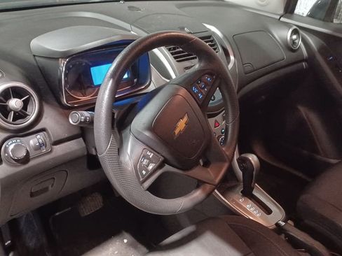 Used 2015 Chevrolet Trax LT w/ LPO, Protection Package image 4