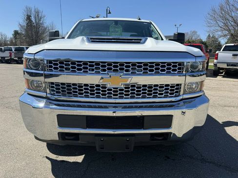 Used 2019 Chevrolet Silverado 2500 W/T w/ WT Convenience Package AWD/4WD image 3