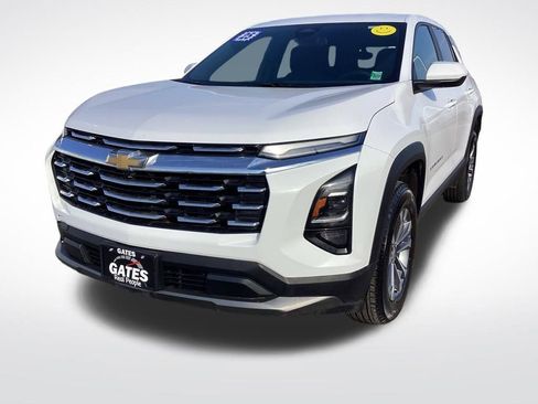 Used 2025 Chevrolet Equinox LT image 6