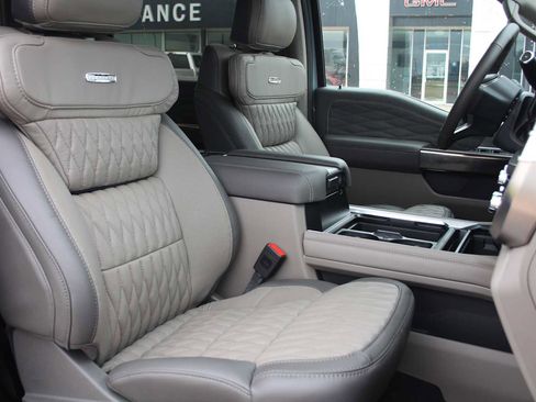 New 2026 Ford F350 Platinum w/ Platinum Plus Package image 15