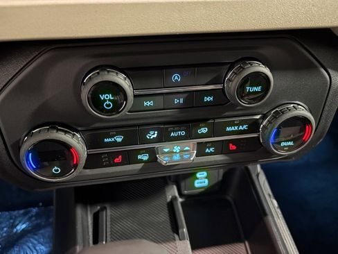 New 2025 Ford Bronco Big Bend image 20