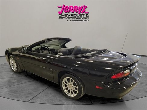 Used 2002 Chevrolet Camaro Z28 w/ SS Performance/Appearance Pkg image 5