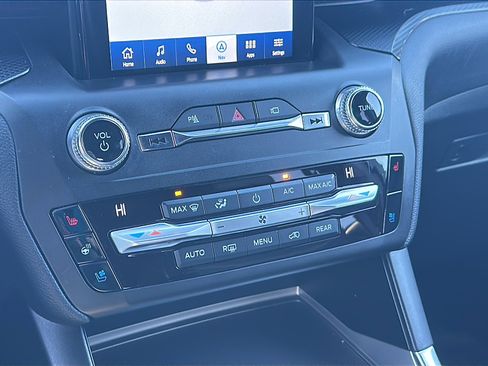 Used 2020 Ford Explorer ST w/ Premium Technology Package image 35