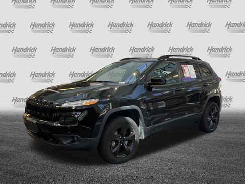 Used 2017 Jeep Cherokee High Altitude AWD/4WD image 6