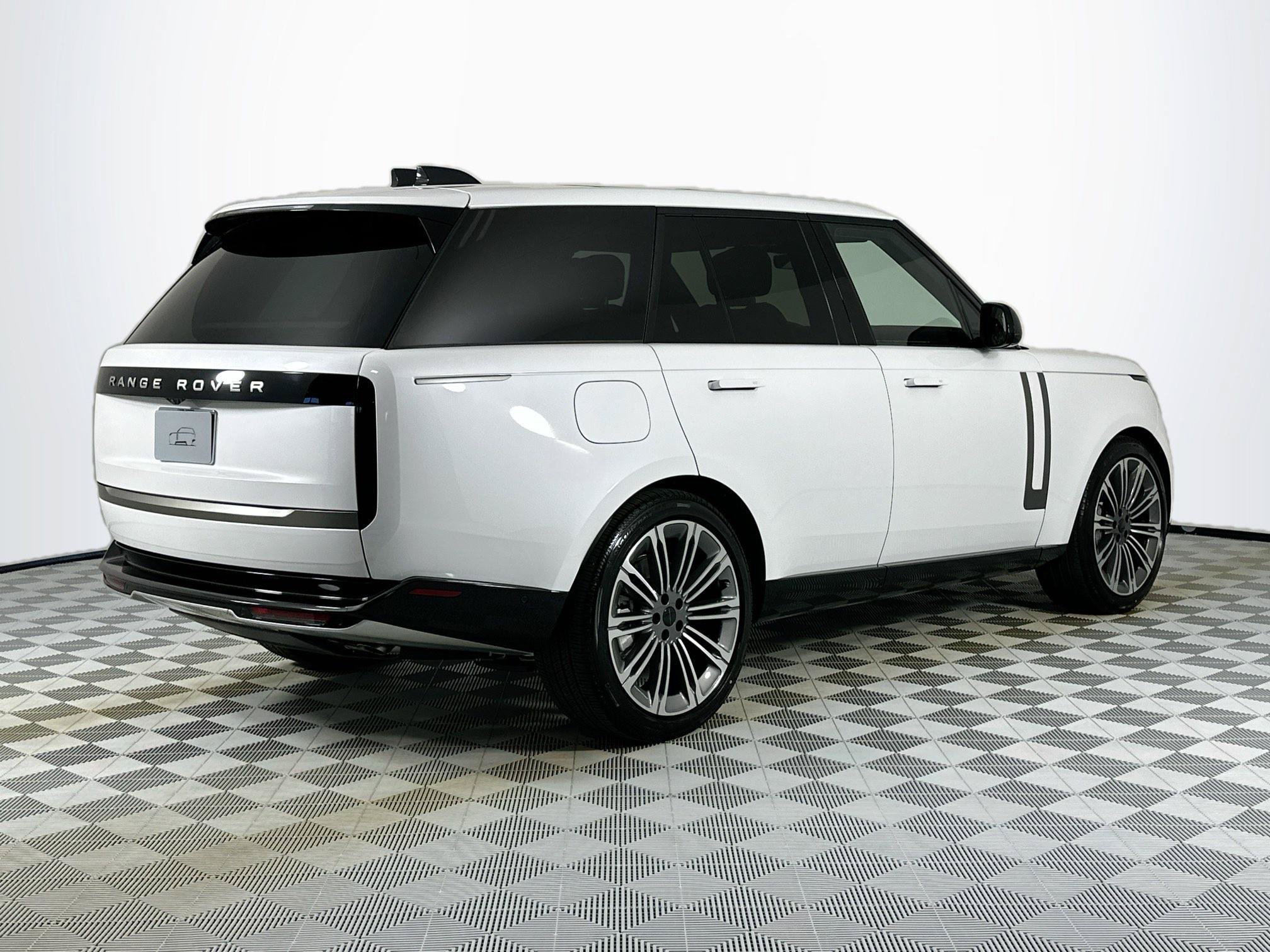 New 2026 Land Rover Range Rover SE AWD/4WD image 5