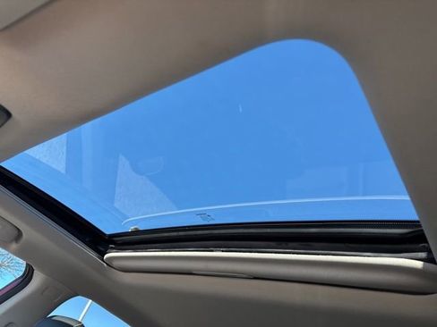 Certified 2024 Nissan Altima 2.5 SR w/ SR Premium Package image 21