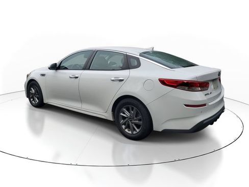 Used 2019 Kia Optima LX FWD image 3