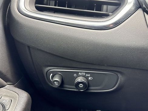 Used 2024 Chevrolet Equinox LT w/ LPO, Floor Liner Package AWD/4WD image 17