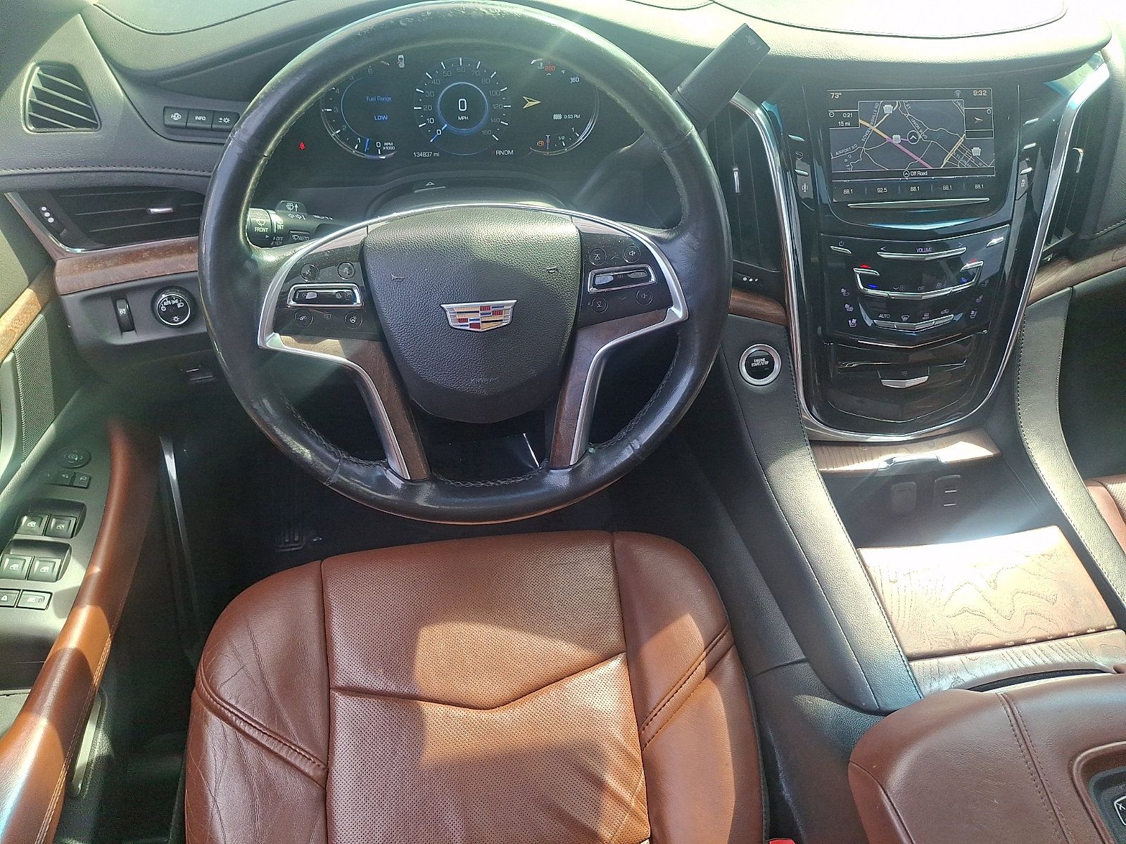 Used 2016 Cadillac Escalade ESV Premium AWD/4WD image 12