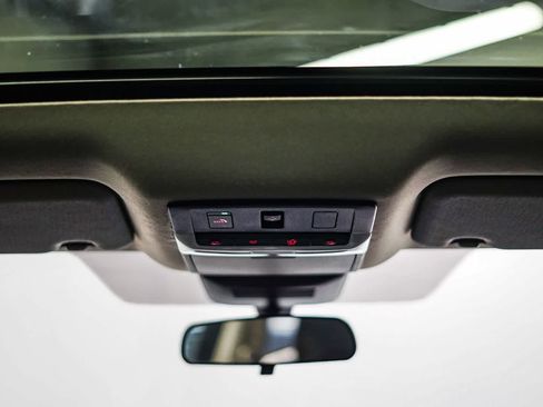 Used 2023 Nissan Sentra SR w/ SR Premium Package image 11