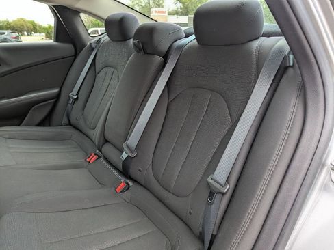 Used 2016 Chrysler 200 Limited w/ Anniversary Edition image 14