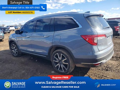Used 2022 Honda Pilot Touring image 3