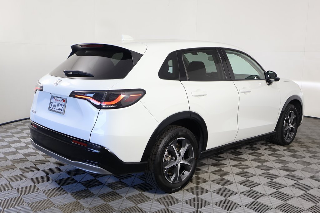 Used 2024 Honda HR-V EX-L image 4