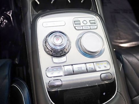 Used 2023 Genesis G90 3.5T image 26