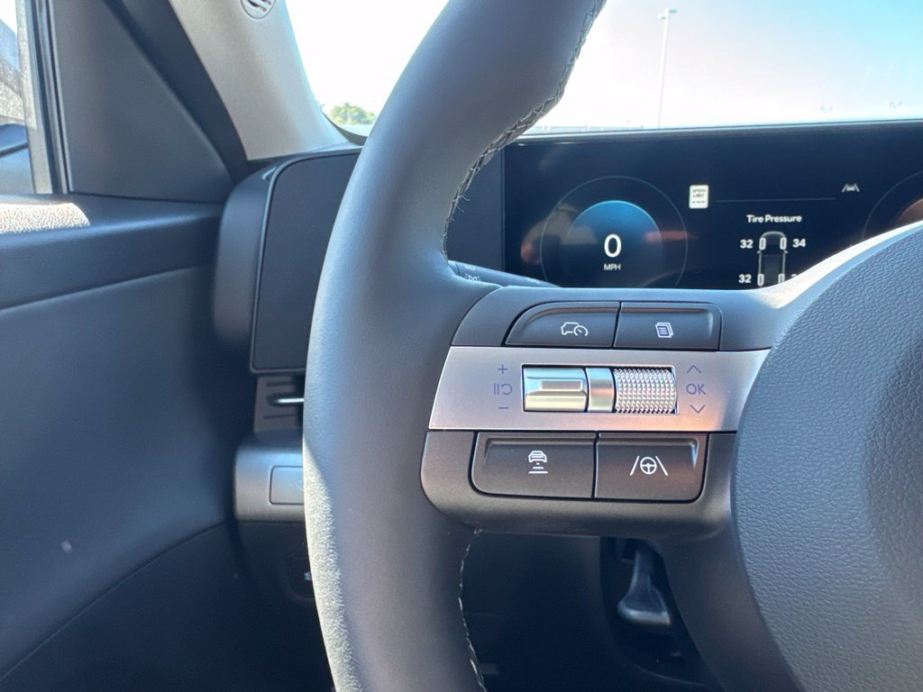 New 2027 Hyundai Kona Limited AWD/4WD image 17