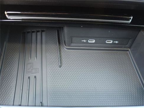 New 2026 Volkswagen Atlas SEL image 22