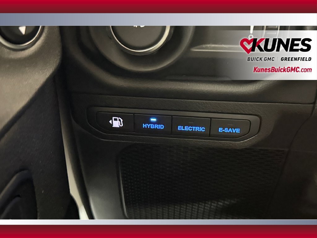 Used 2024 Jeep Wrangler Unlimited Sahara AWD/4WD image 27