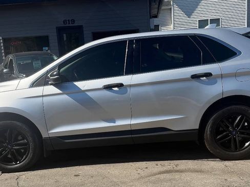 Used 2016 Ford Edge SEL w/ Equipment Group 201A AWD/4WD image 17