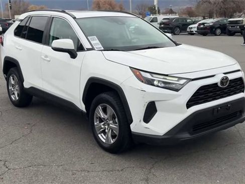 Used 2022 Toyota RAV4 XLE image 9