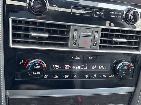 Used 2024 INFINITI QX80 Luxe image 41