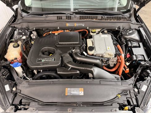 Used 2016 Ford Fusion Energi Titanium image 12