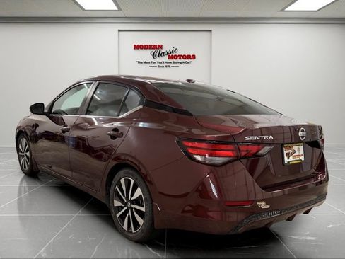 Used 2022 Nissan Sentra SV w/ SV Premium Package FWD image 5