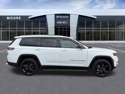 Used 2025 Jeep Grand Cherokee L Limited w/ Luxury Tech Group II AWD/4WD image 2