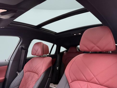 New 2027 BMW X6 xDrive40i AWD/4WD image 14