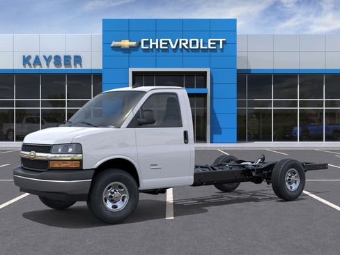 New 2025 Chevrolet Express 3500 w/ Power Convenience Package RWD image 46